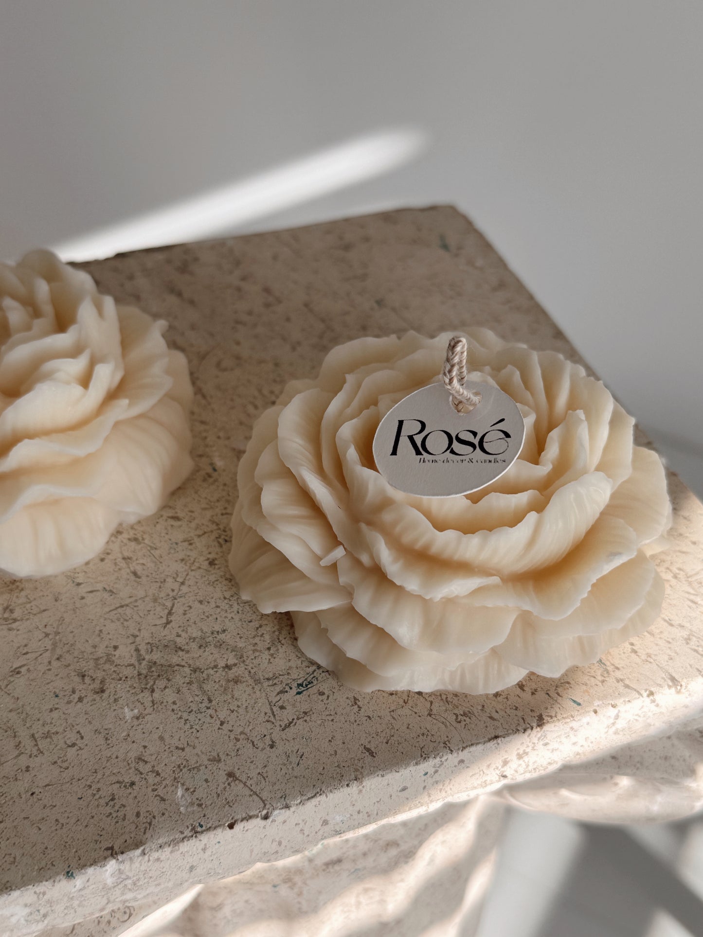 Peony candle